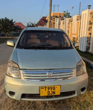 Toyota Raum 1.5 AWD 2004 Blue