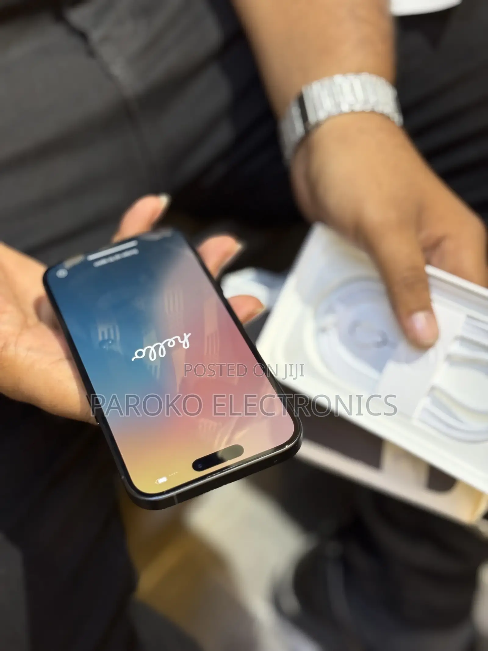 New Apple iPhone 16 128 GB Black