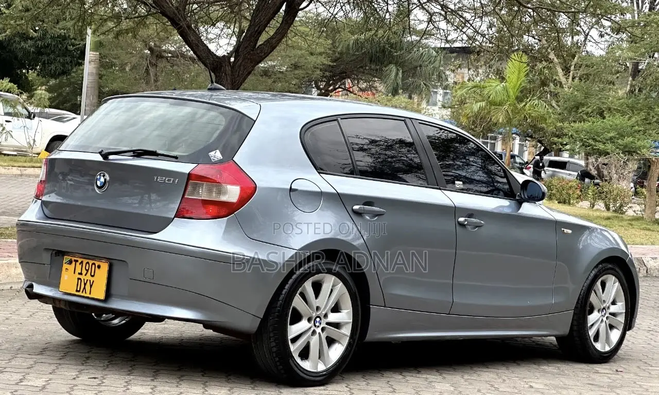 BMW 1 Series 2005 Gray