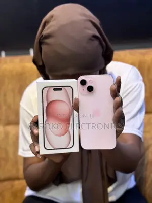 New Apple iPhone 13 128 GB Pink