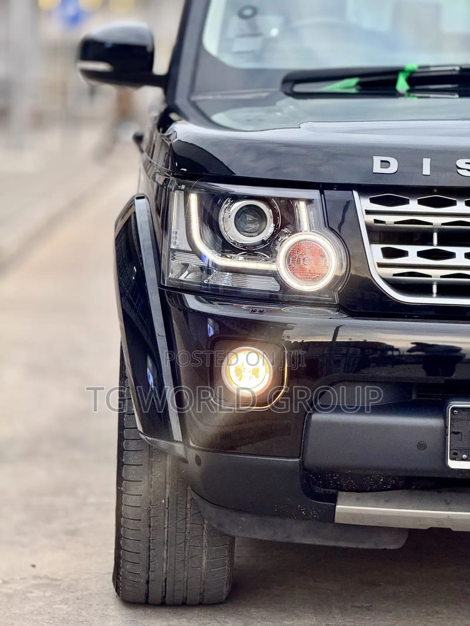 Land Rover Discovery 2016 Black