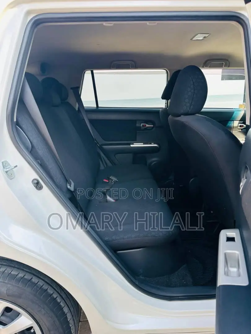 Toyota Corolla Rumion 2008 White