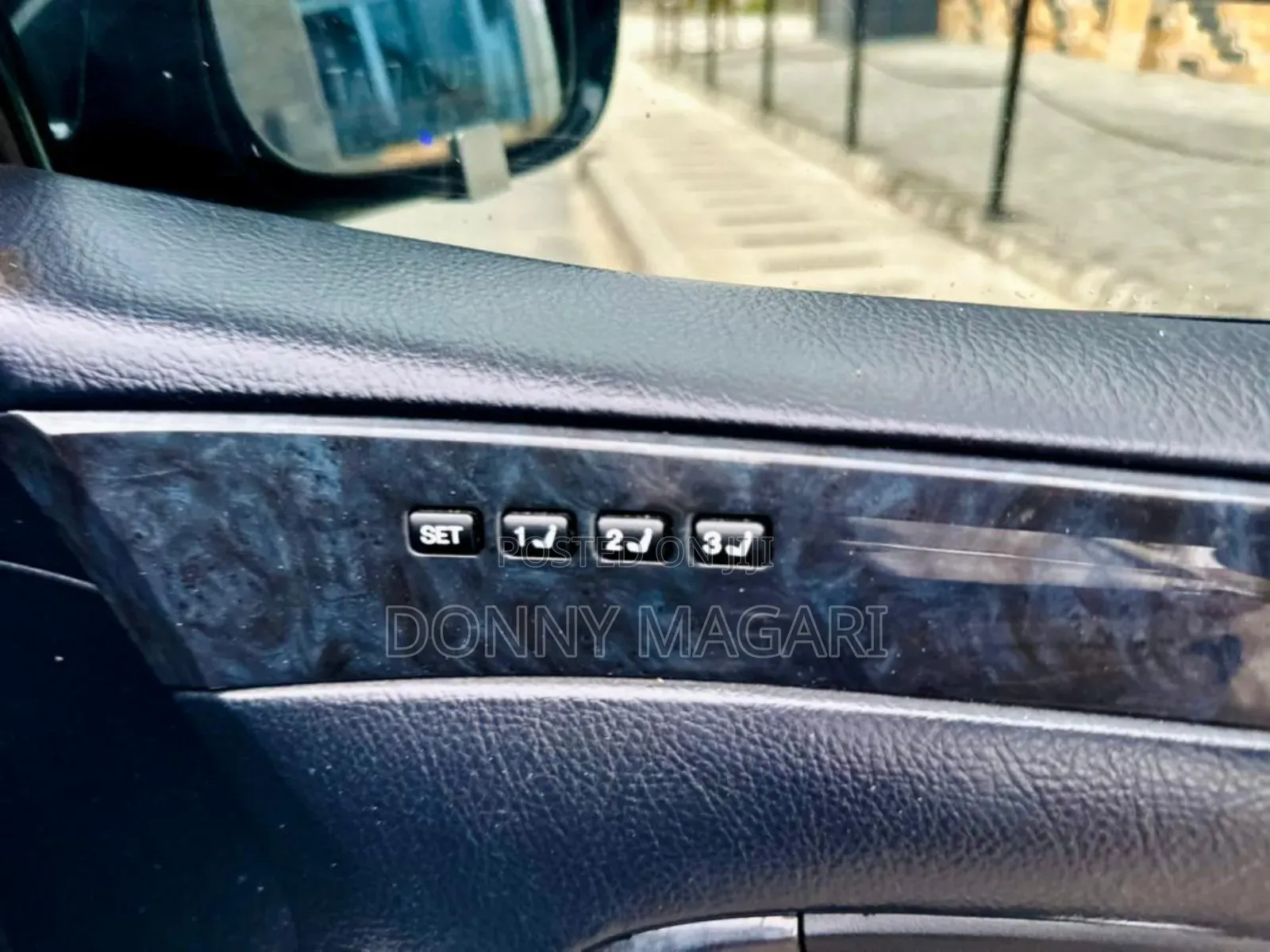 Toyota Crown 2007 Black