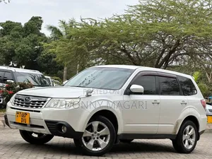 Subaru Forester 2011 White