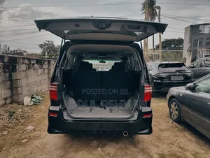 Toyota Alphard 2.4 Petrol FWD 2008 Black