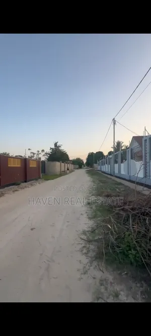 Plot for Sale at Ununio Beach