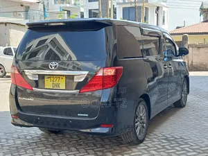 Toyota Alphard 2009 Black