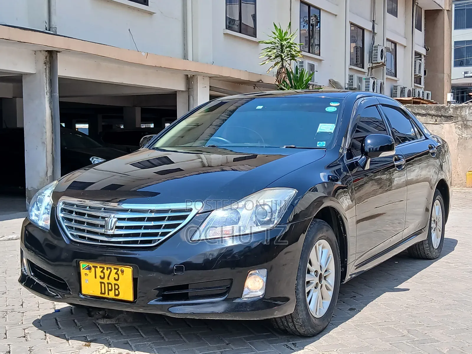 Toyota Crown 2009 Black