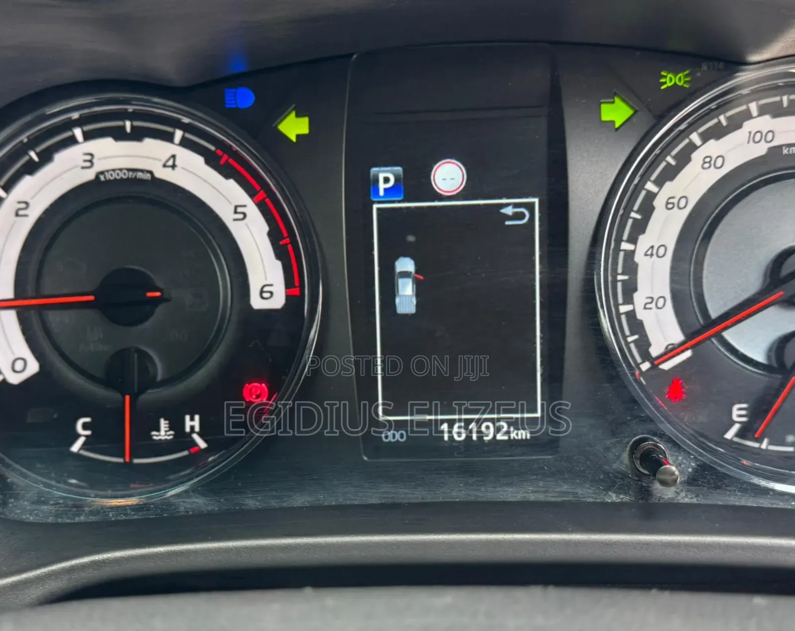 Toyota Hilux 2022 Gray