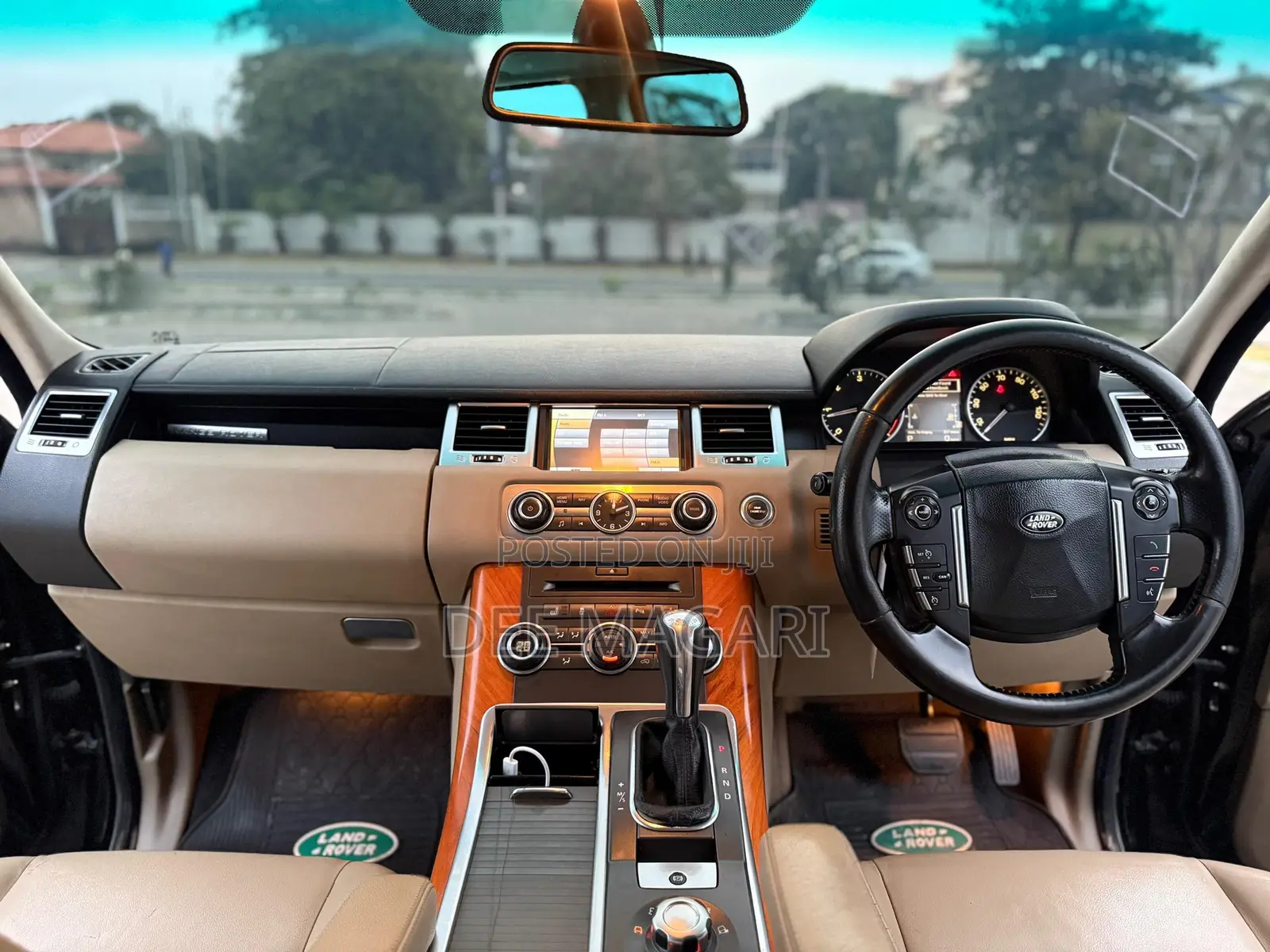 Land Rover Range Rover Sport 2011 Black