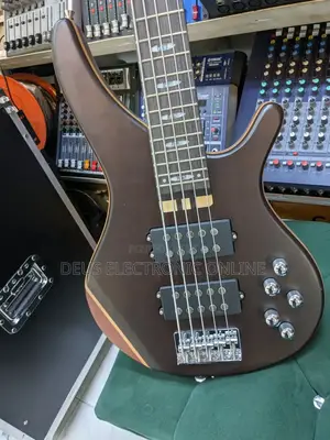 Ibanez Guitar  Bass 5y