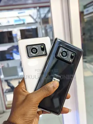 Sharp Aquos R6 128 GB Black