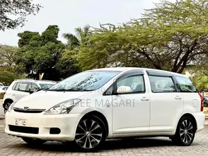 Toyota Wish 2006 White