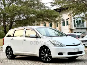 Toyota Wish 2006 White