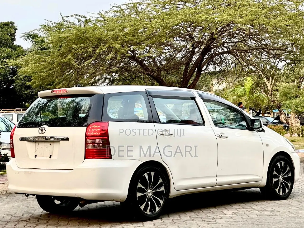 Toyota Wish 2006 White