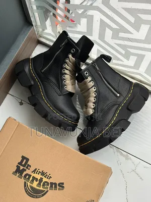 Dr Martens Ndefu Boots 