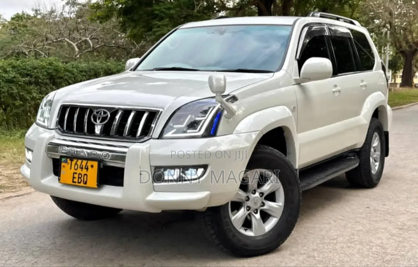 Toyota Land Cruiser Prado 2008 White