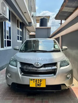 Toyota IST 2008 Silver