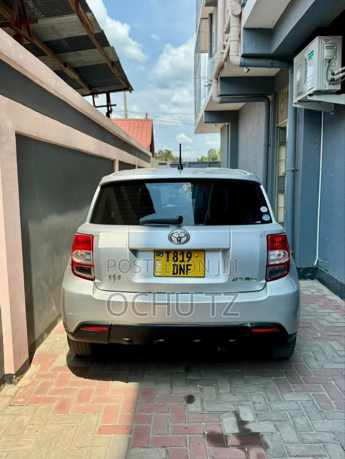 Toyota IST 2008 Silver