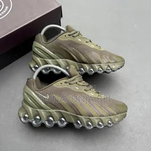 Nike Dn 8 Sneakers 