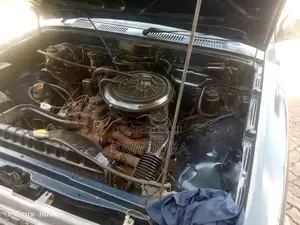 Toyota Hilux 1983 Blue