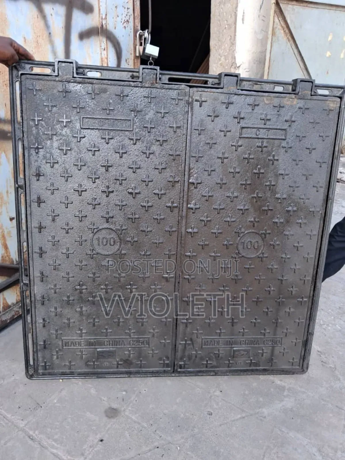 Iron Man Hole Covers (Mifuniko Ya Chuma)