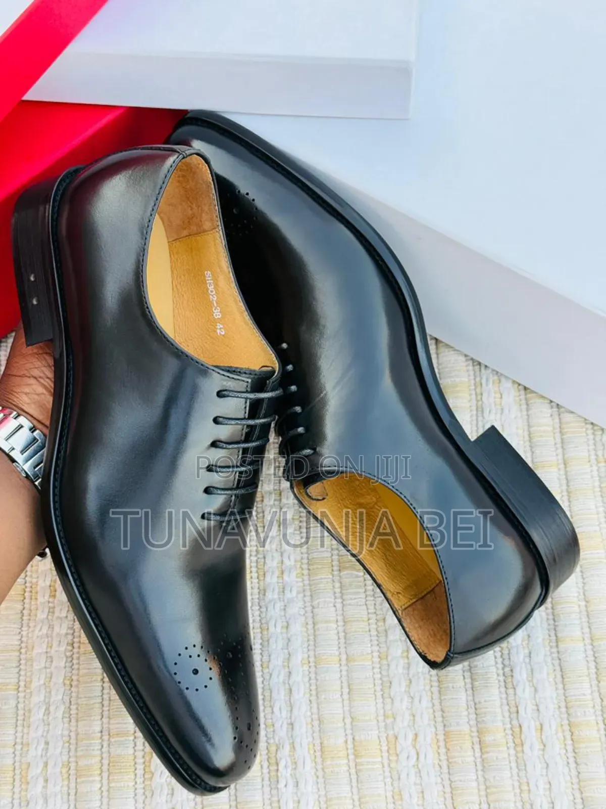 Ferregamo Shoes / Pure Leather Shoes Ferregamo