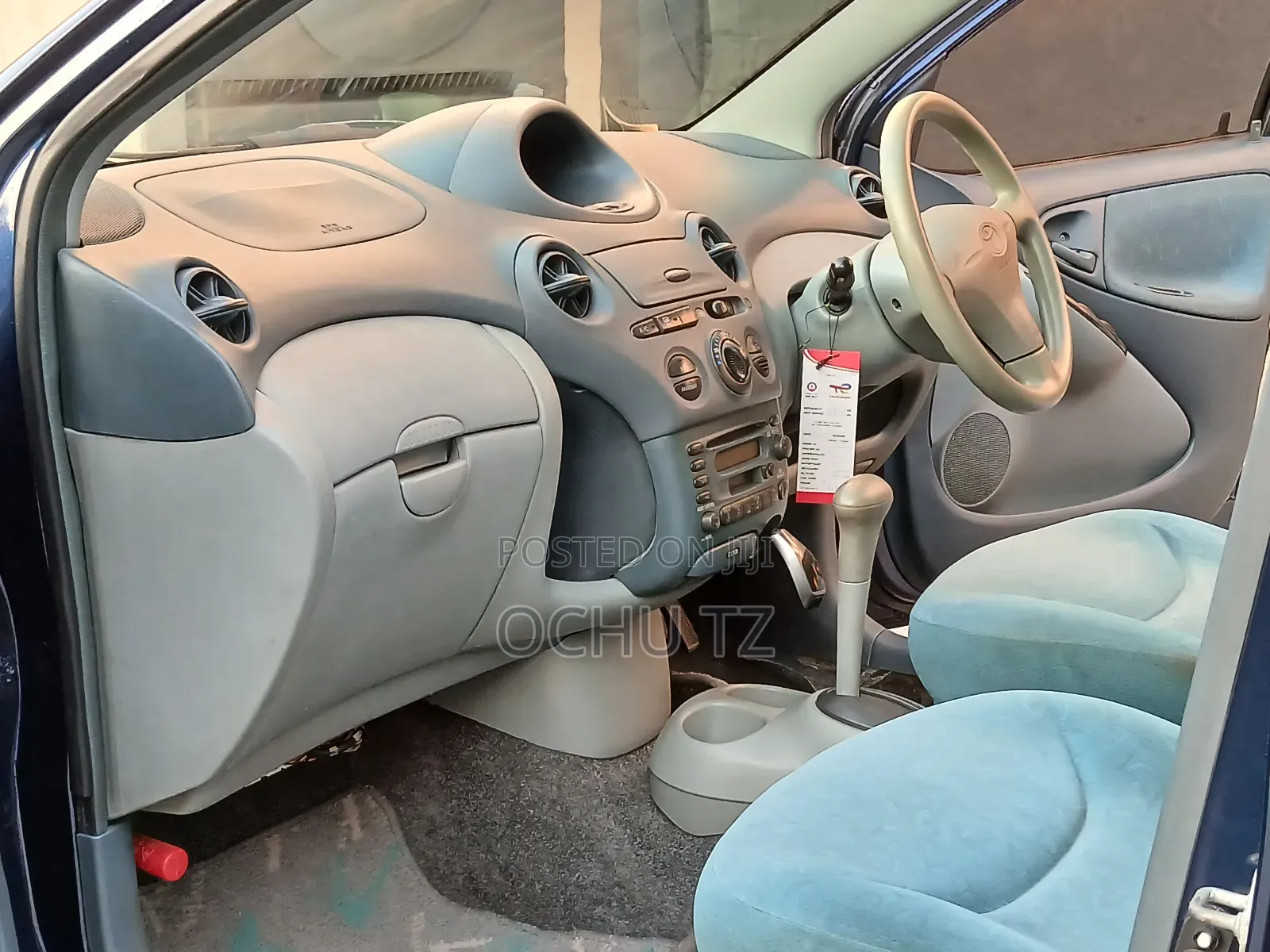 Toyota Vitz 2002 Blue