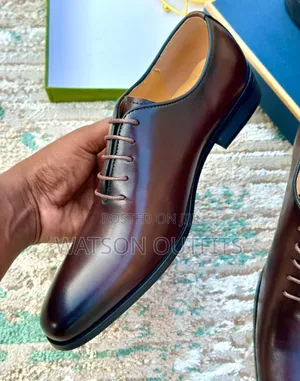 Viatu Excitingly Smart or Shoes or Footwears Official in Cr7 Brand