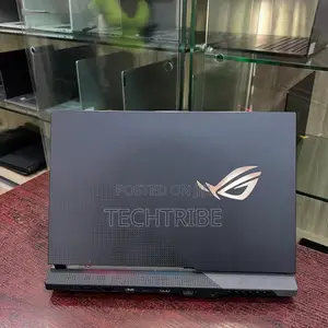 Laptop Asus ROG Strix G17 16GB AMD Ryzen 9 SSD 1T