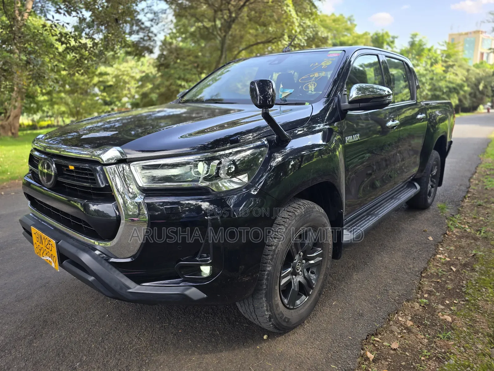 Toyota Hilux 2021 Black