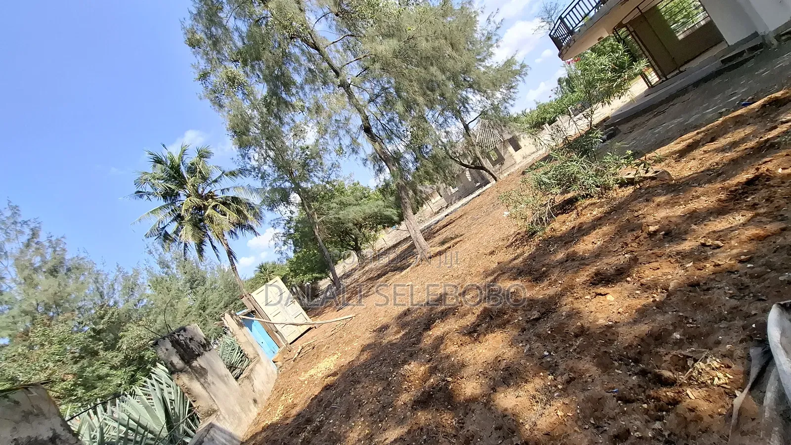 Mini Flat in Mbez Beach Kwa Zenna for sale