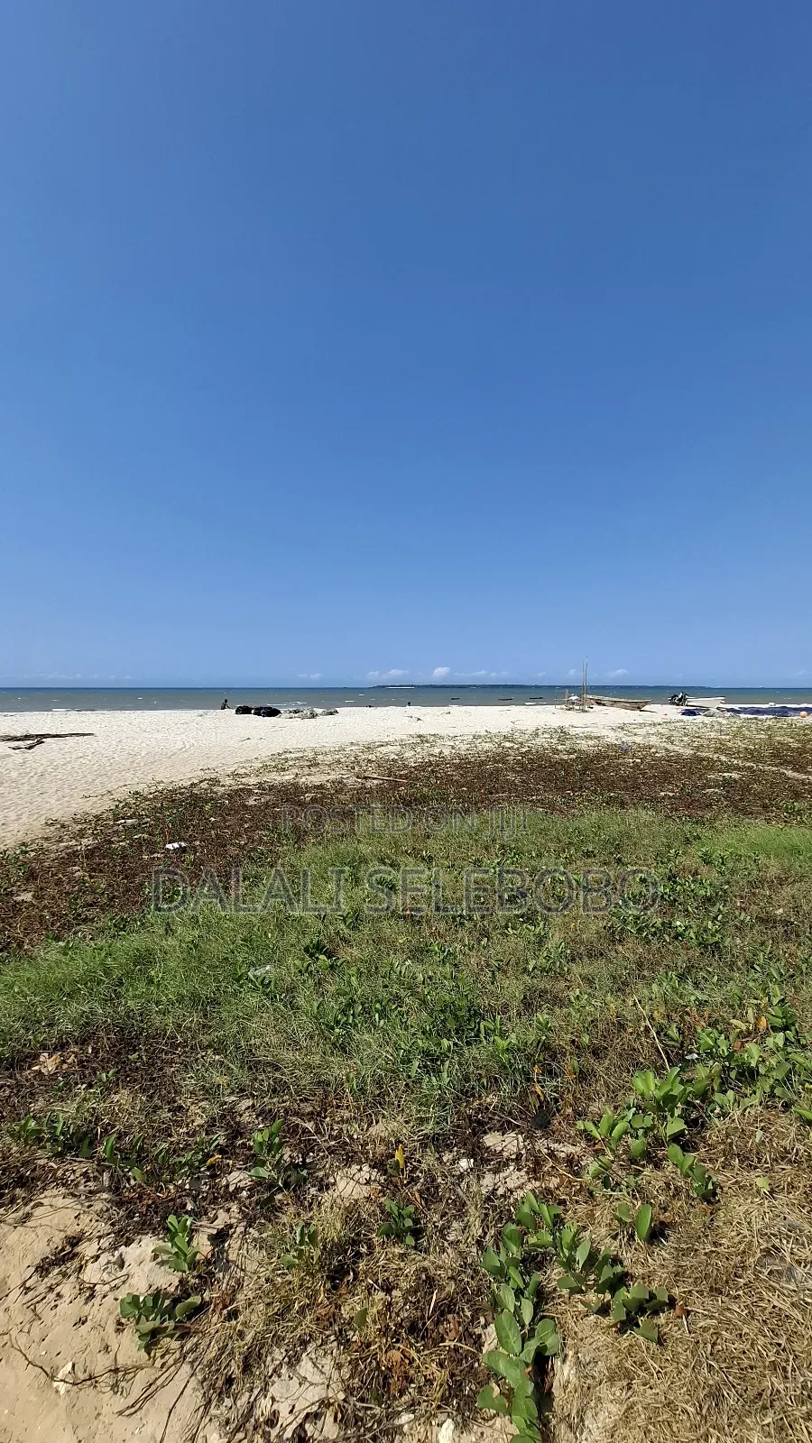 Beach House With Plot 2gether Overlooking Sea