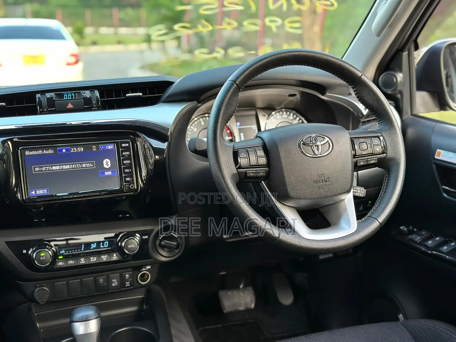 Toyota Hilux 2021 Green