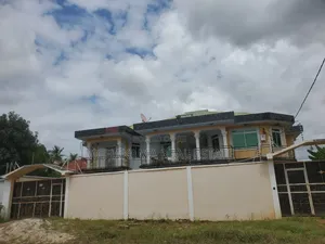 4bdrm Block of Flats in Yusuph Mchakama, Kigamboni for sale