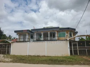 4bdrm Block of Flats in Yusuph Mchakama, Kigamboni for sale