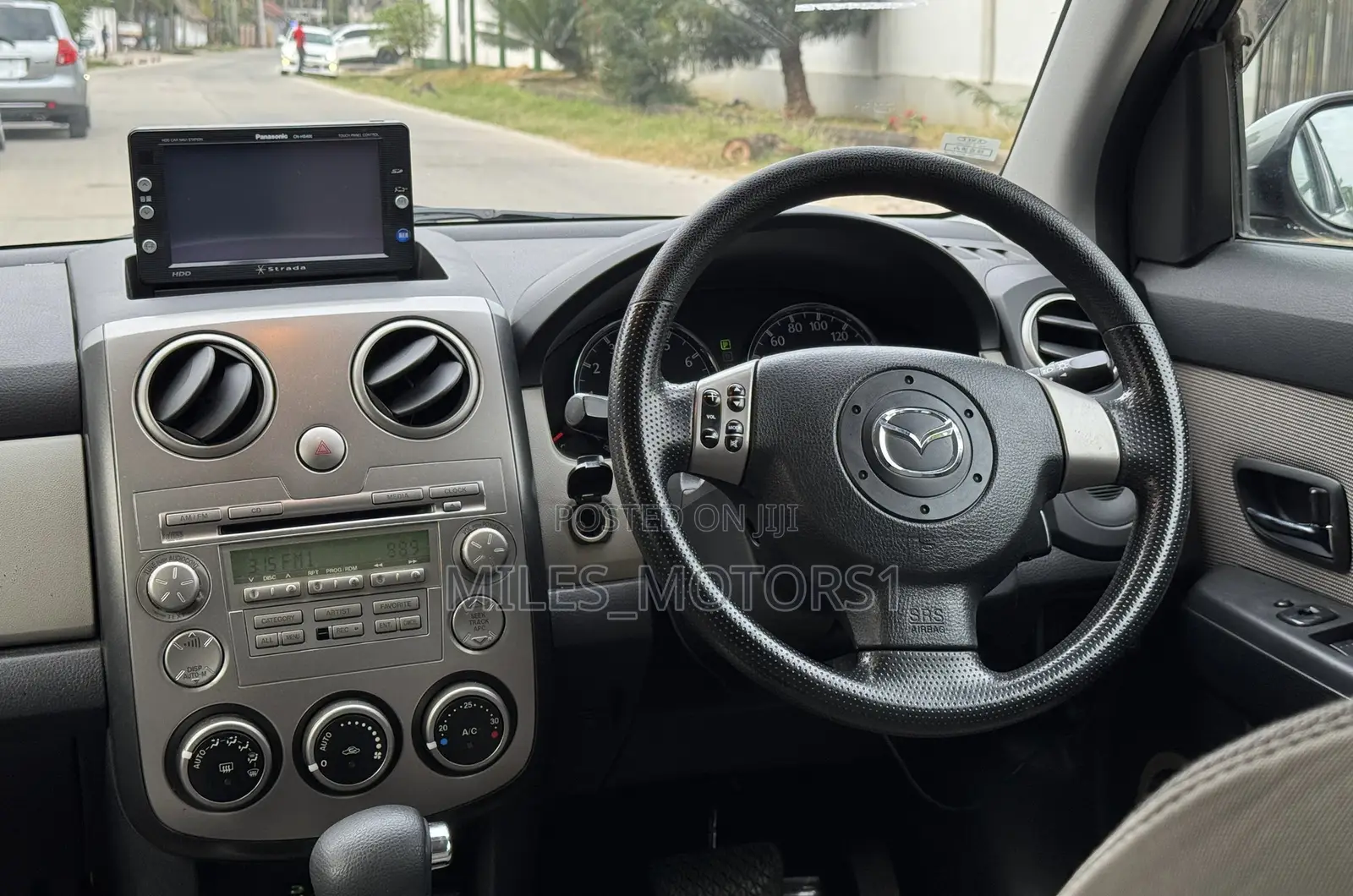 Mazda Verisa 2005 Gray