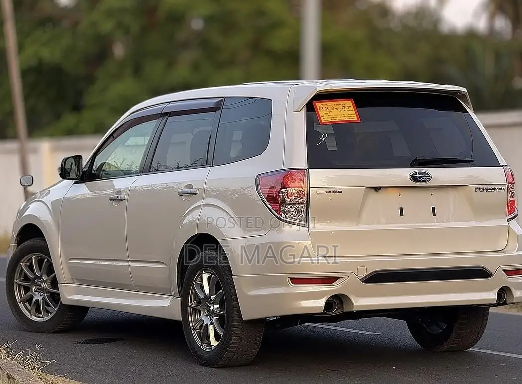 Subaru Forester 2012 White