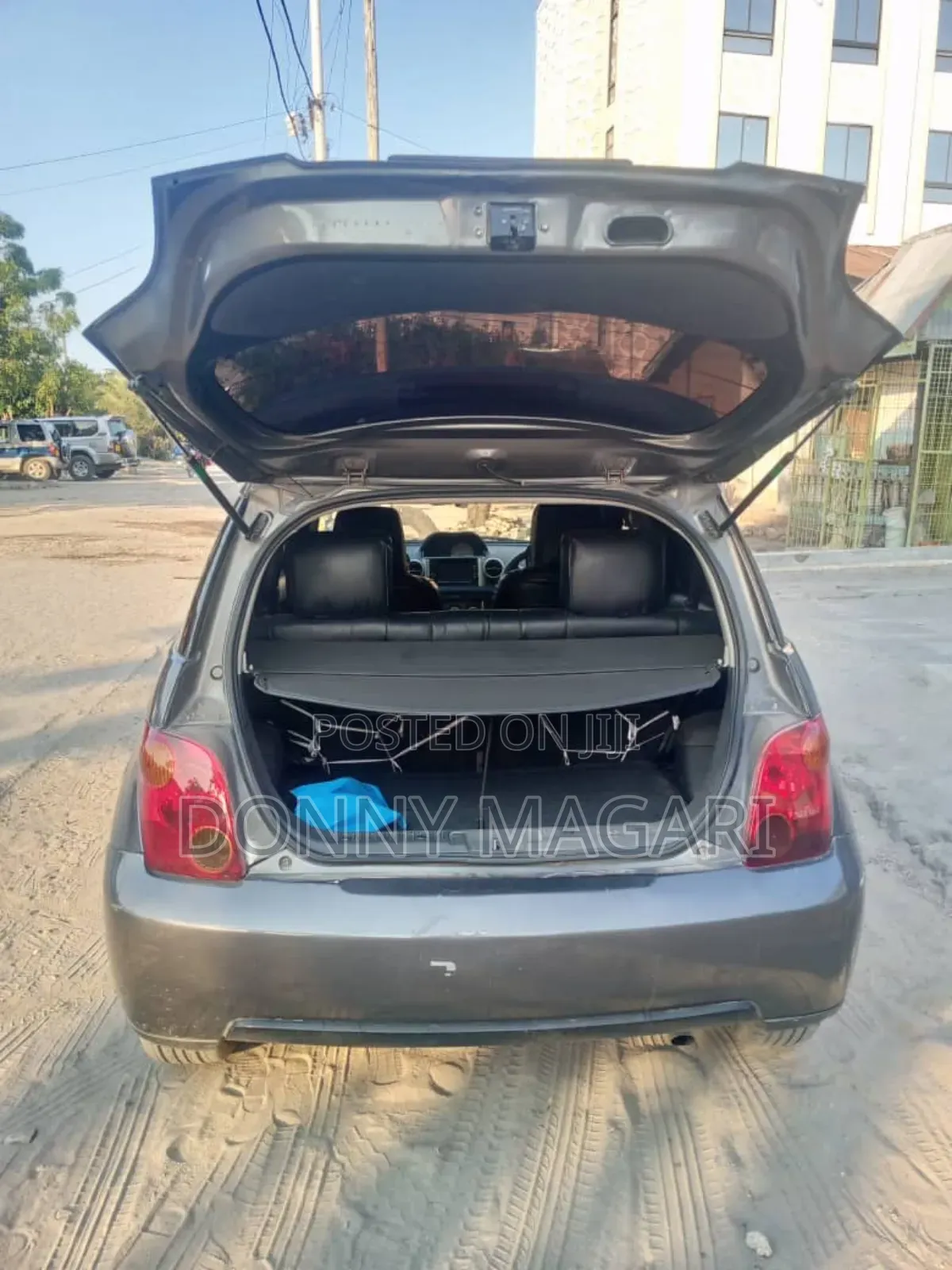 Toyota IST 2004 Gray