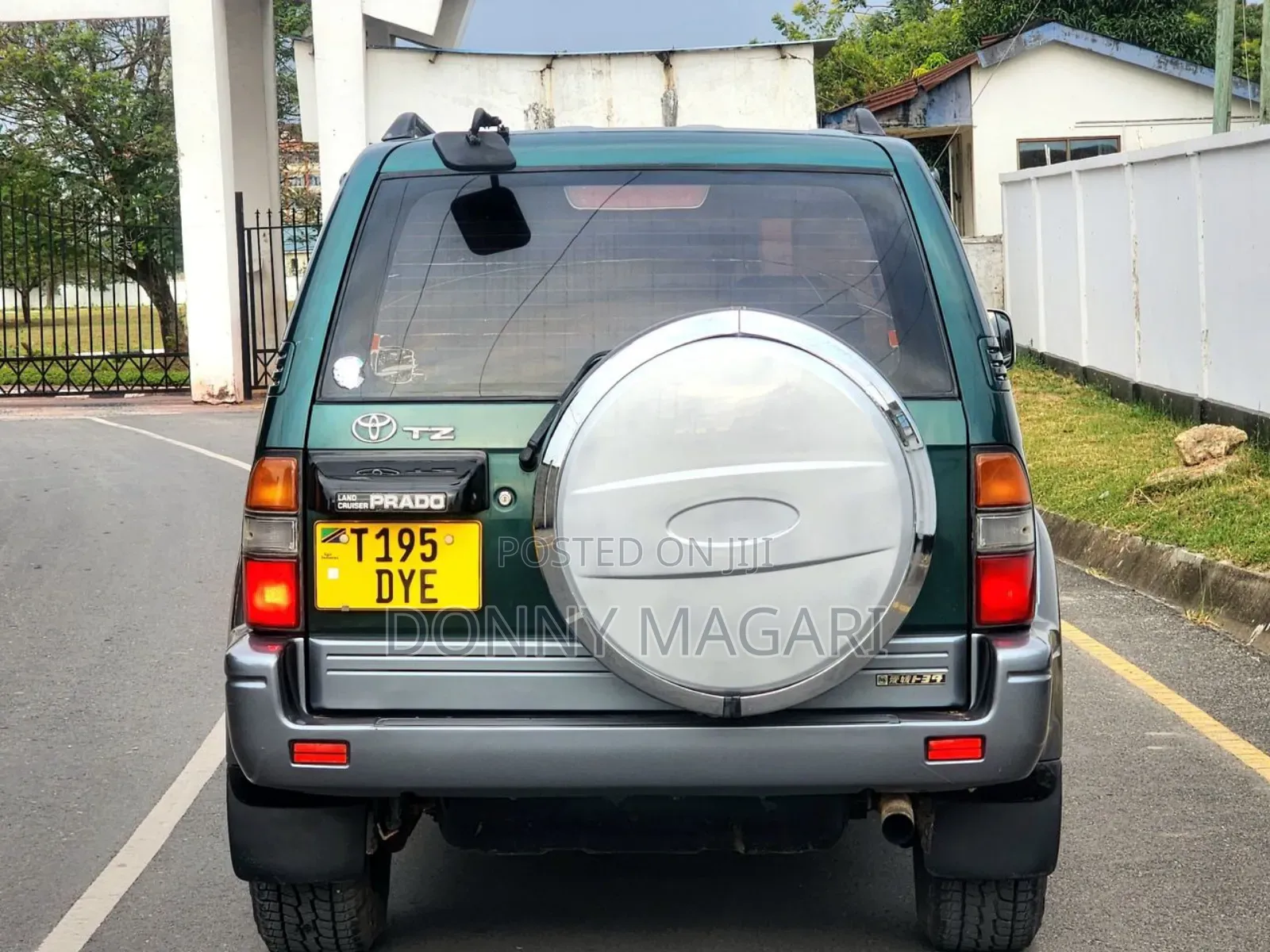 Toyota Land Cruiser Prado 1997 Green
