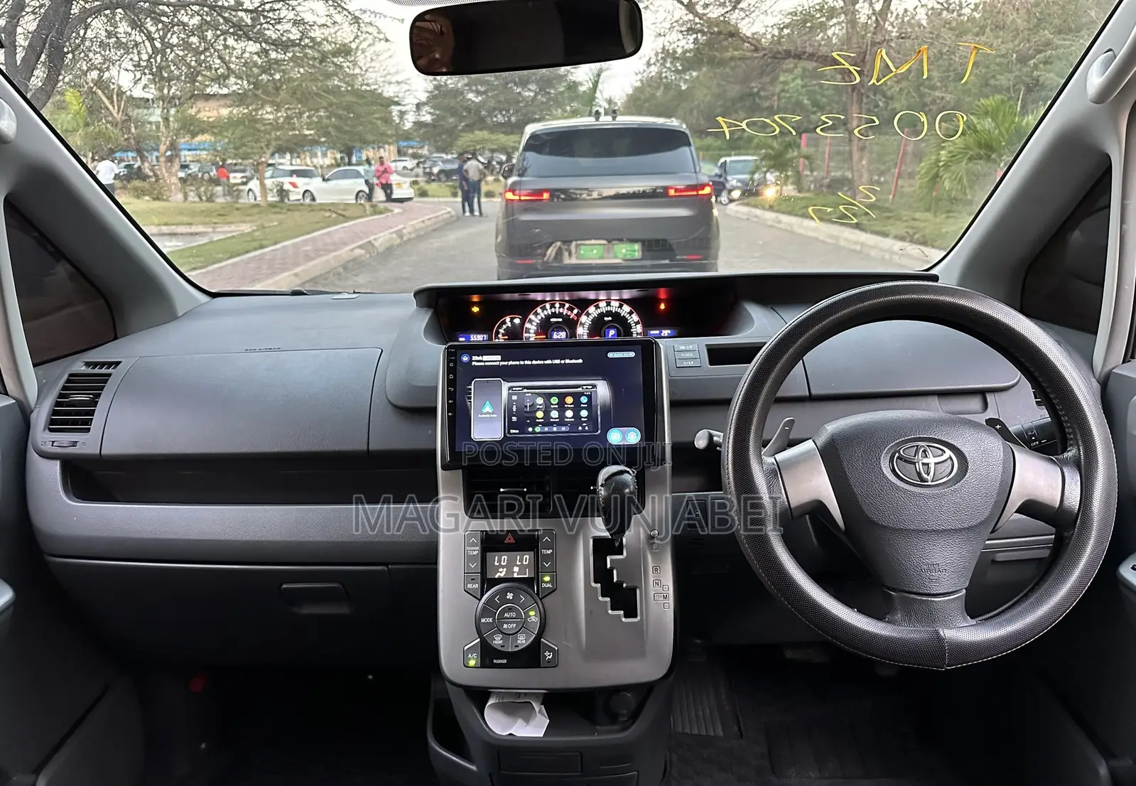 Toyota Noah 2008 Gray