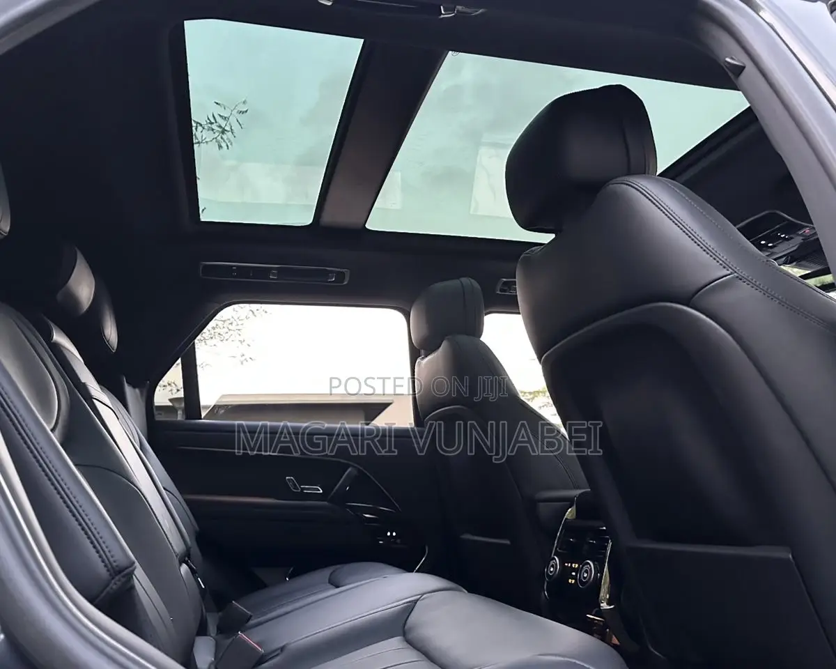 Land Rover Range Rover Sport 2025 Gray