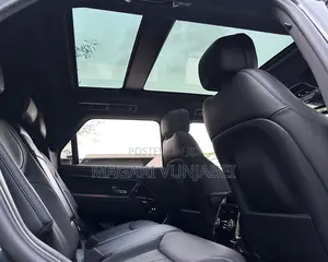 Land Rover Range Rover Sport 2025 Gray