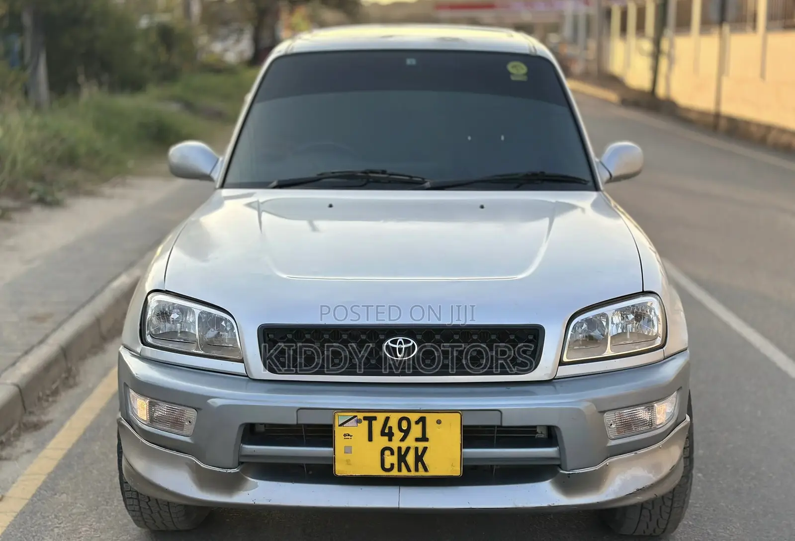 Toyota RAV4 1999 Silver