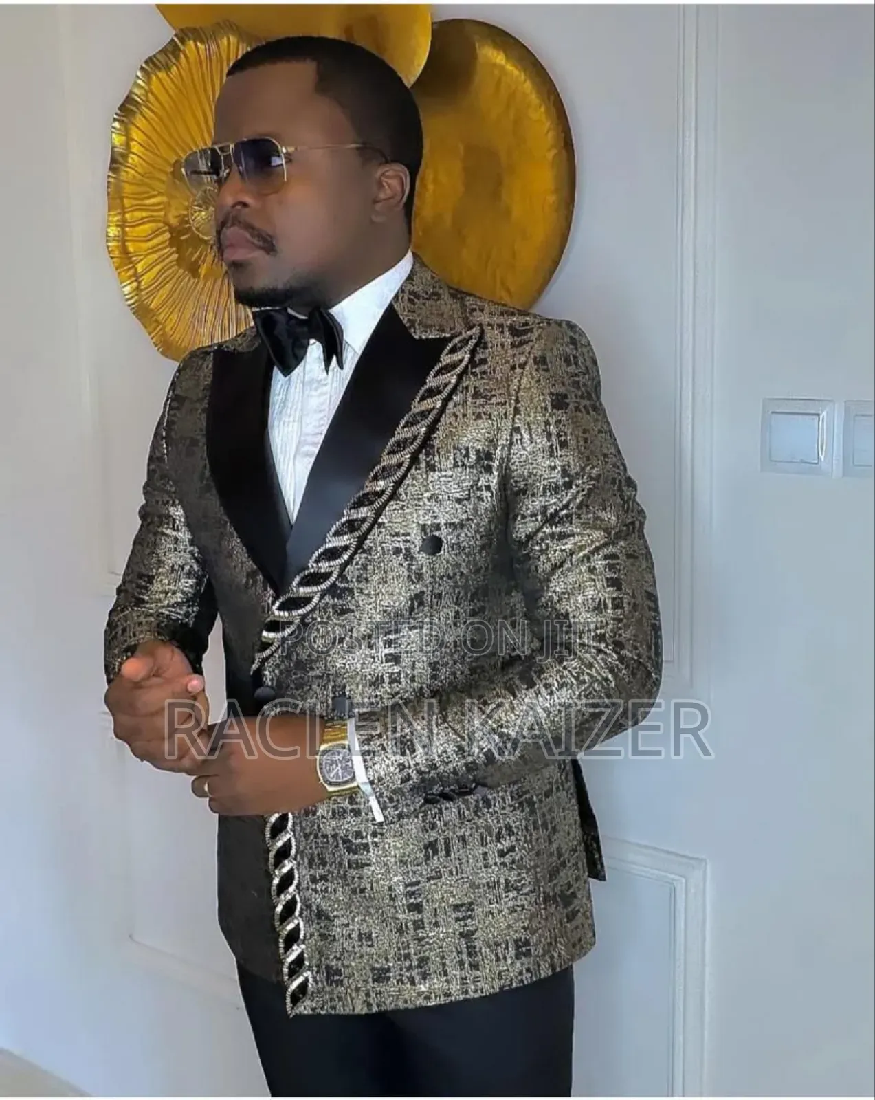 Double-Breasted Tuxedo With a Metallic, Jacquard Pattern Suit