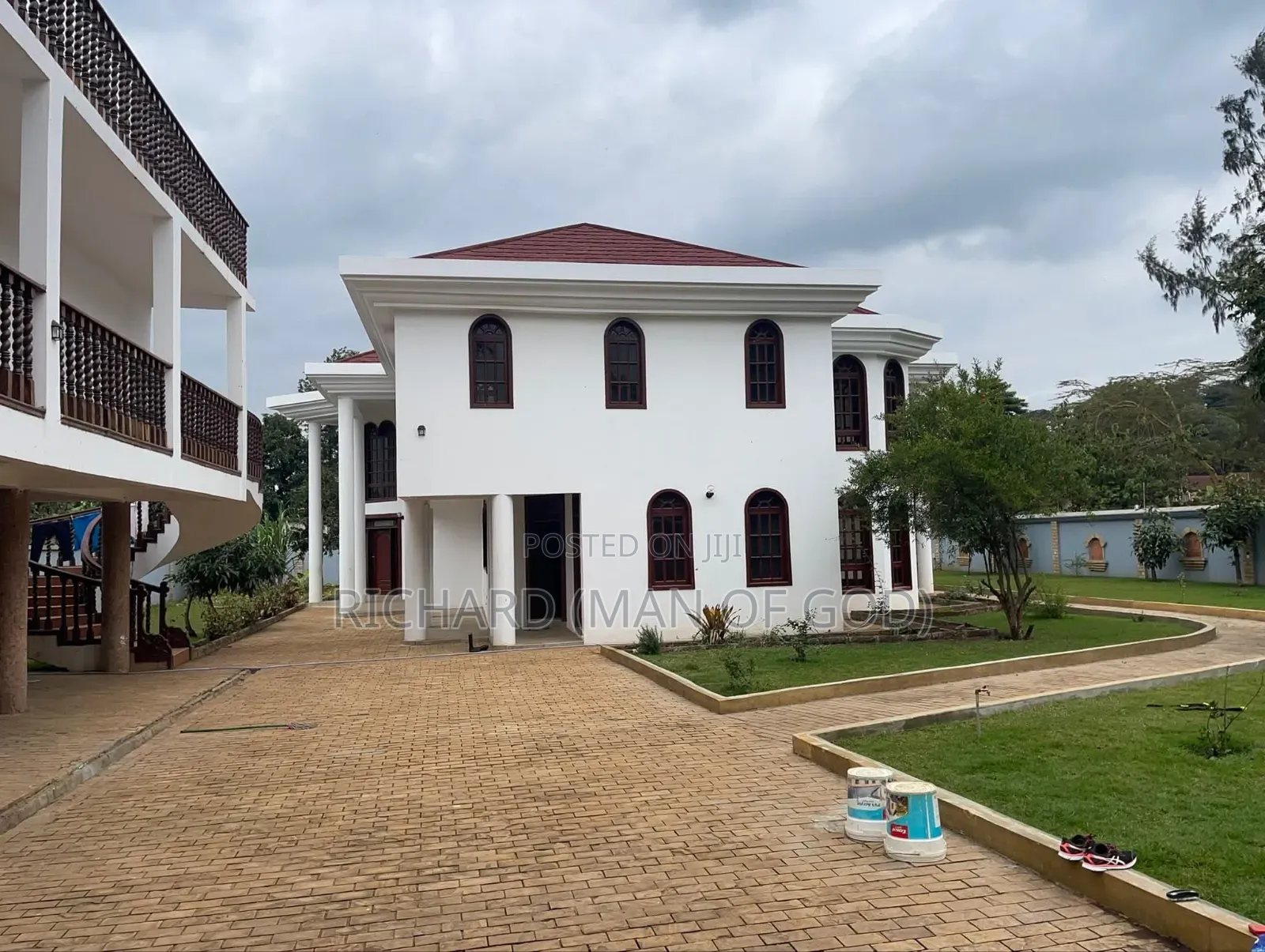6bdrm Mansion in Arusha for rent