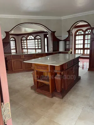 6bdrm Mansion in Arusha for rent