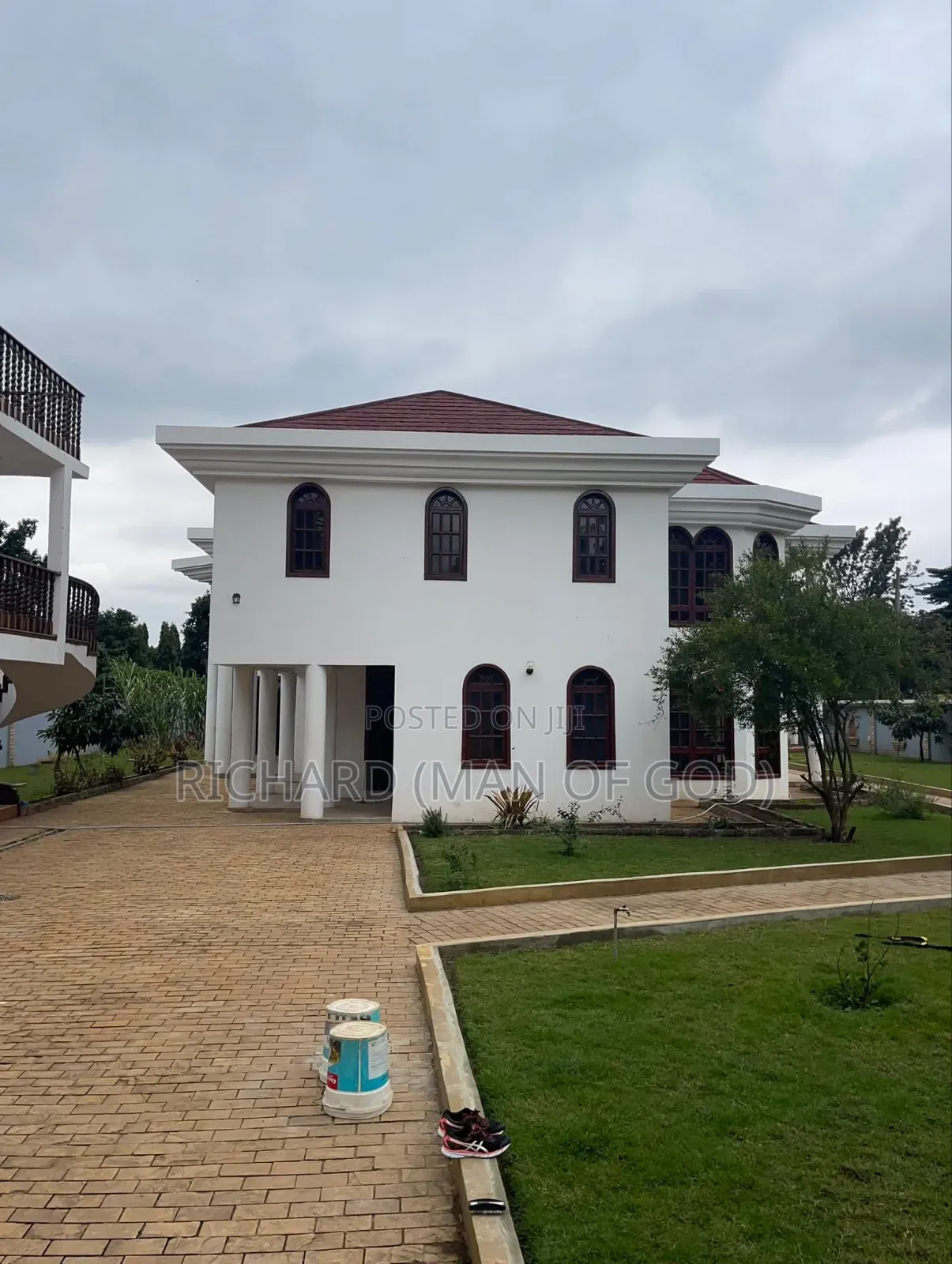 6bdrm Mansion in Arusha for rent