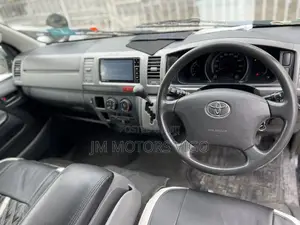 Toyota Quantum 2006 Grey