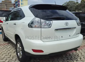 Toyota Harrier 2006 White